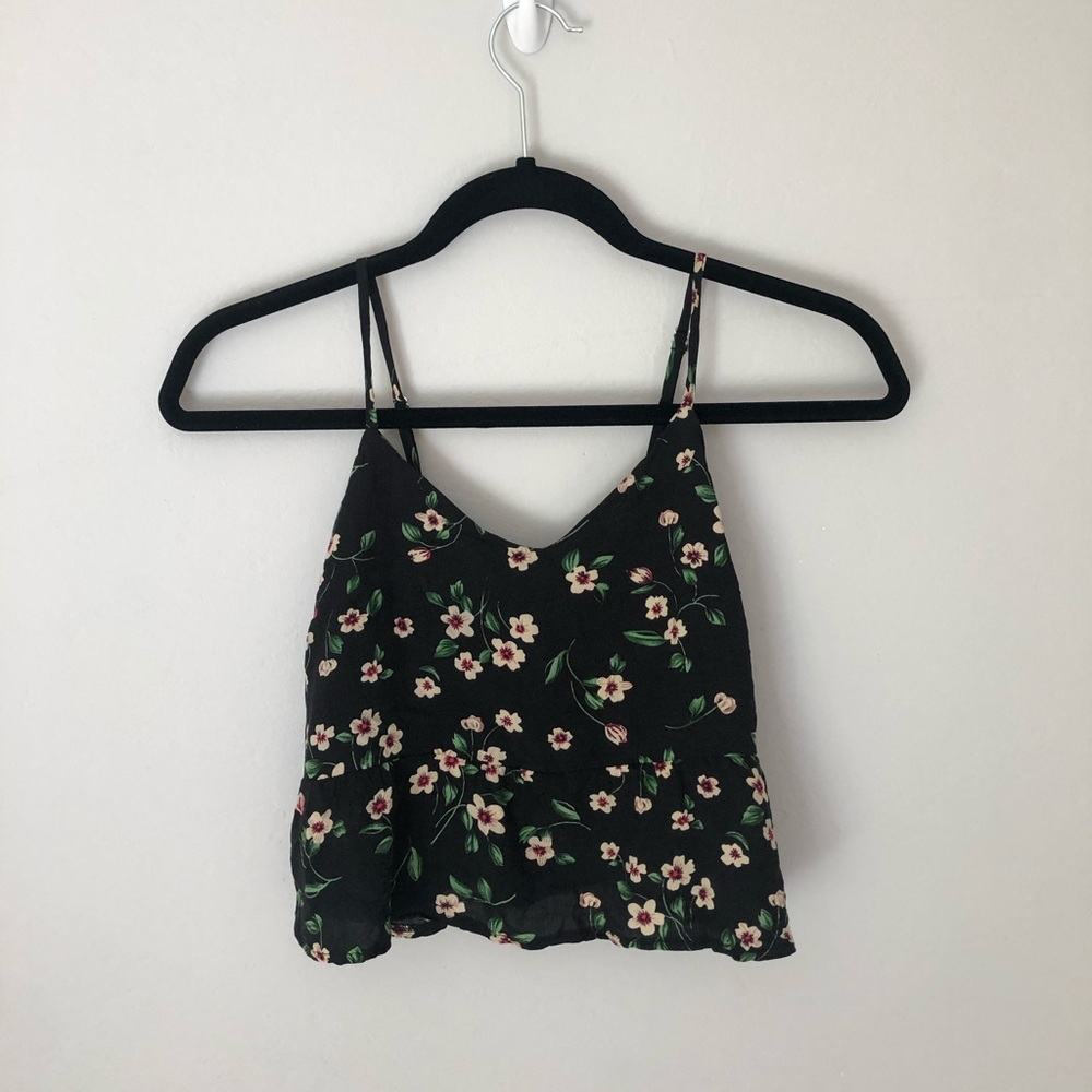 Black floral crop tank